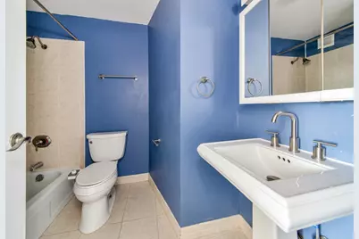 3930 N Pine Grove Avenue #2710, Chicago, IL 60613 - Photo 13
