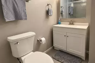 1321 S Finley Rd, Lombard, IL 60148 - Photo 7