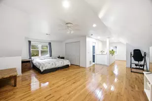 389 N Commonwealth Ave, Elgin, IL 60123 - Photo 21