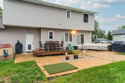 1502 Sunset Drive, Holiday Hills, IL 60051 - Photo 25