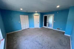 2106 W Concord Ln, Addison, IL 60101 - Photo 9