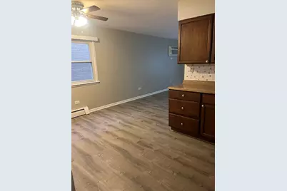 9409 S 79th Court #2N, Hickory Hills, IL 60457 - Photo 3