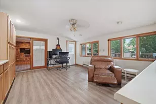 912 Parmon Rd, Bloomington, IL 61701 - Photo 19