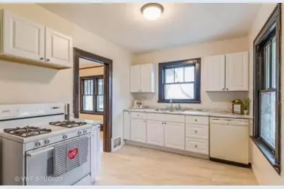 1102 S Cora Street, Des Plaines, IL 60016 - Photo 3