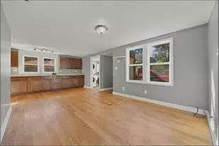 37 S Hickory Ave, Fox Lake, IL 60020 - Photo 9