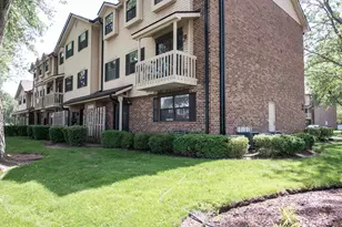 1486 W Jefferson Ave, Naperville, IL 60540 - Photo 13