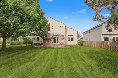 5450 Alexandria Drive, Lake in the Hills, IL 60156 - Photo 27