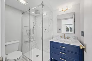 110 W Butterfield Rd, Elmhurst, IL 60126 - Photo 11
