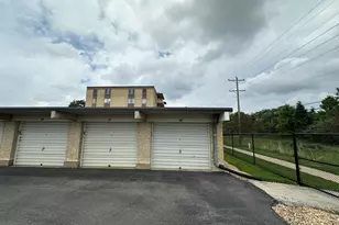 110 W Butterfield Rd, Elmhurst, IL 60126 - Photo 19