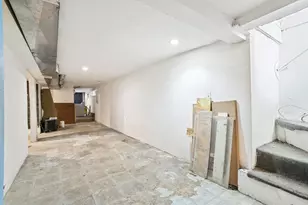 2034 W 18th St, Chicago, IL 60608 - Photo 25