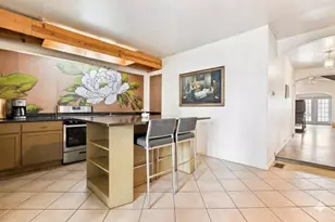 2034 W 18th St, Chicago, IL 60608 - Photo 11