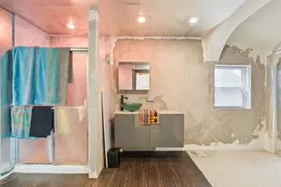 2034 W 18th St, Chicago, IL 60608 - Photo 17