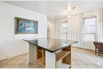 2034 W 18th Street, Chicago, IL 60608 - Photo 13