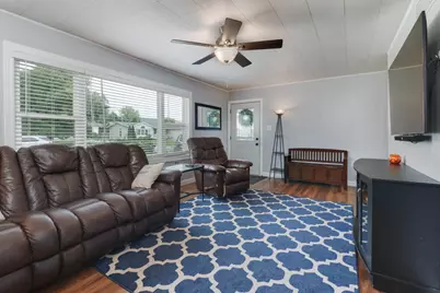 506 E Fifer Street, Colfax, IL 61728 - Photo 5