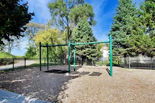 315 3rd St, Northfield, IL 60093 - Photo 15