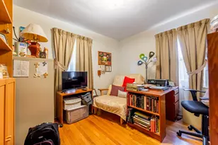 8939 S Blackstone Ave, Chicago, IL 60619 - Photo 5