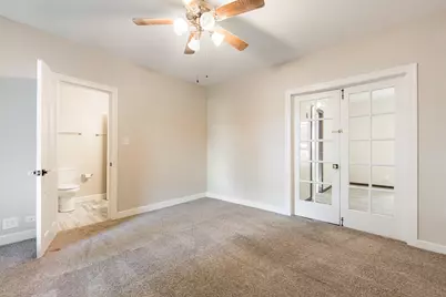 113 Elm Street #B, Elgin, IL 60123 - Photo 13