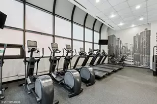 211 E Ohio St, Chicago, IL 60611 - Photo 15