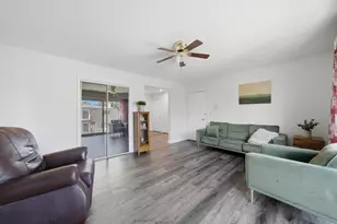 1311 N Baldwin Ct, Palatine, IL 60074 - Photo 5