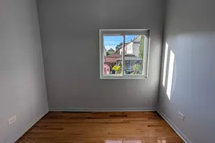 2441 W 46th St, Chicago, IL 60632 - Photo 13