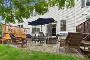1009 N Auburn Ridge Dr, Palatine, IL 60067 - Photo 23