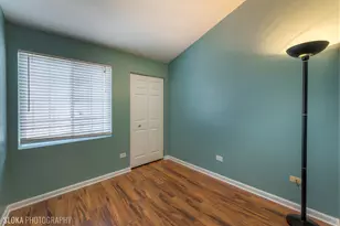 1721 Silverstone Dr, Carpentersville, IL 60110 - Photo 13