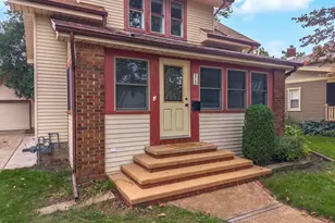 510 Kreitzer Ave, Bloomington, IL 61701 - Photo 3