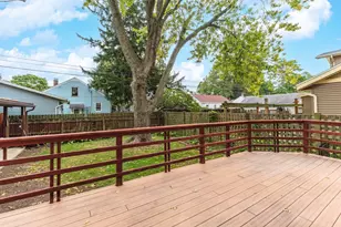 510 Kreitzer Ave, Bloomington, IL 61701 - Photo 39
