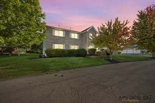 954 Constance Ln, Sycamore, IL 60178 - Photo 1
