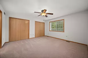 954 Constance Ln, Sycamore, IL 60178 - Photo 15