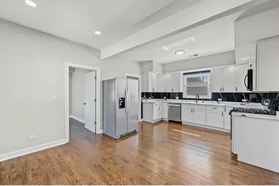 13029 S Houston Avenue, Chicago, IL 60633 - Photo 9
