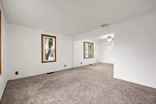 11806 Maple Ave, Hebron, IL 60034 - Photo 11