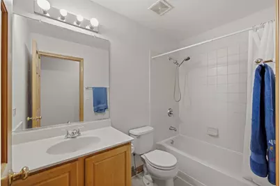 11610 Lake Shore Drive, Orland Park, IL 60467 - Photo 21