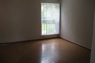 1980 Huntington Blvd, Hoffman Estates, IL 60169 - Photo 7