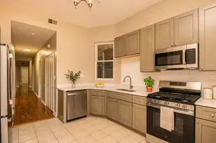 4528 S Prairie Ave, Chicago, IL 60653 - Photo 5