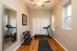 4528 S Prairie Ave, Chicago, IL 60653 - Photo 13