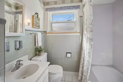 824 N Vail Avenue, Arlington Heights, IL 60004 - Photo 11