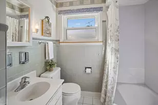 824 N Vail Ave, Arlington Heights, IL 60004 - Photo 11