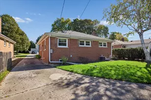 824 N Vail Ave, Arlington Heights, IL 60004 - Photo 19