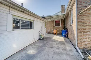 9109 New England Ave, Morton Grove, IL 60053 - Photo 23