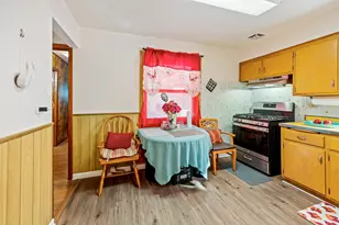 9109 New England Ave, Morton Grove, IL 60053 - Photo 9