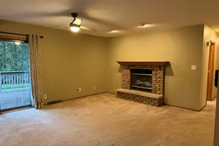508 Winchester Dr, Freeport, IL 61032 - Photo 9