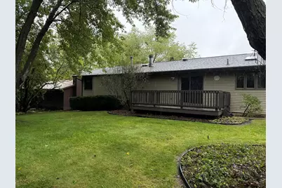 508 Winchester Drive, Freeport, IL 61032 - Photo 5