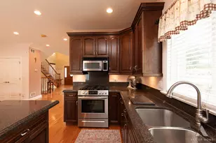 3456 N Pioneer Ave, Chicago, IL 60634 - Photo 9