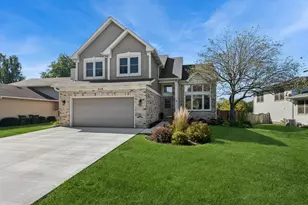 2110 Mulberry Dr, West Chicago, IL 60185 - Photo 1