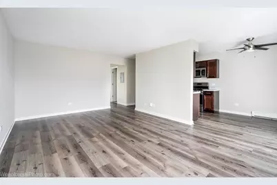 1305 E Turtle Creek Circle #D, Palatine, IL 60074 - Photo 11