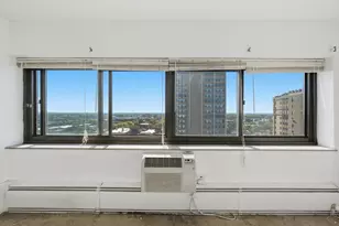7337 S South Shore Dr, Chicago, IL 60649 - Photo 9