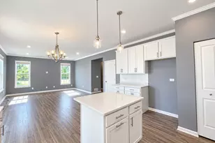 614 Flanagan Dr, Minooka, IL 60447 - Photo 7