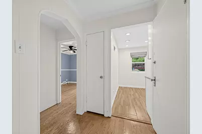 5647 S Keeler Avenue, Chicago, IL 60629 - Photo 9