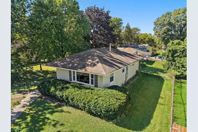 735 Ellwood Avenue, Dekalb, IL 60115 - Photo 33